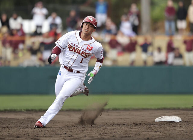 楽天・宗山が初オープン戦で勝負強さを発揮！初長打でチームに勢い