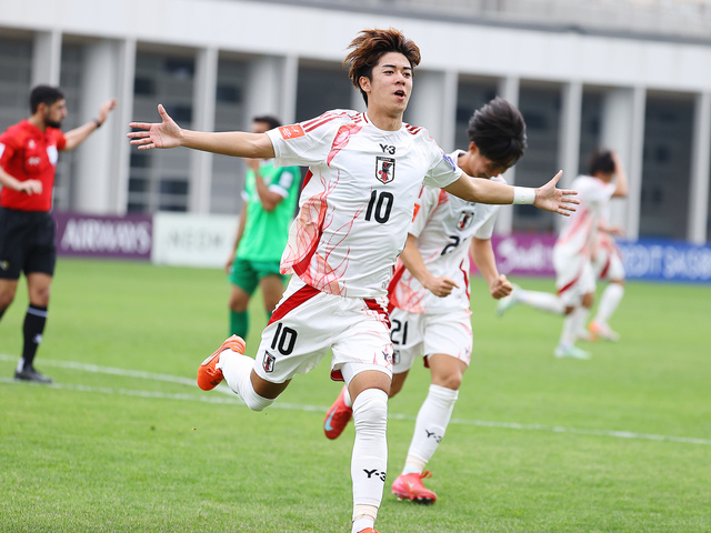 U-20 日本代表、GL 突破を懸けた日韓戦へ弾みをつける！大関友翔「ゴールを取って勢いづけられれば」