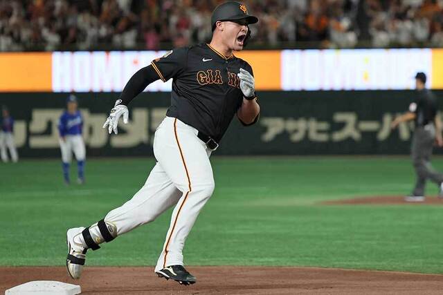 巨人新戦力リチャードが逆転3ランで歓喜！移籍5戦で2発の快挙