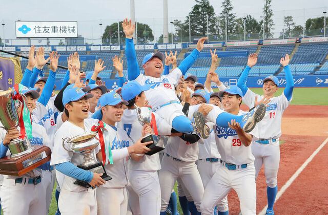 青学大が大学野球で前人未到の3連覇へ！「我慢」の力で完全優勝を達成