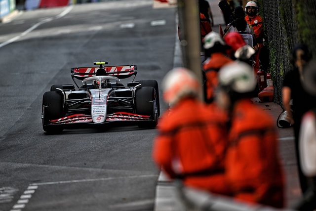 2025年F1モナコGP：ハースのオリバー・ベアマンが赤旗違反で10グリッド降格の重罰
