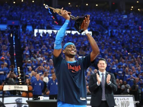 NBA MVP SGA、サンダー仲間に刻印入りロレックスを贈る