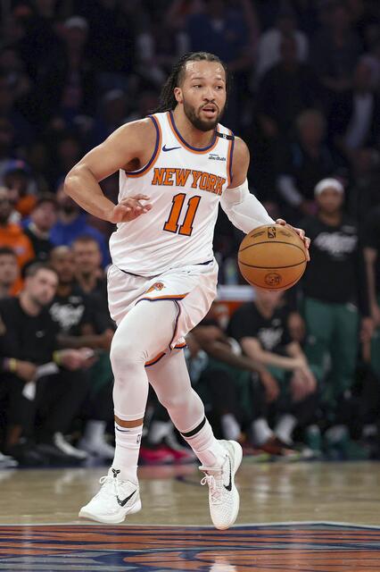 NBA東西カンファレンス決勝2025：サンダー、ティンバーウルブズ、ニックス、ペーサーズの頂上決戦