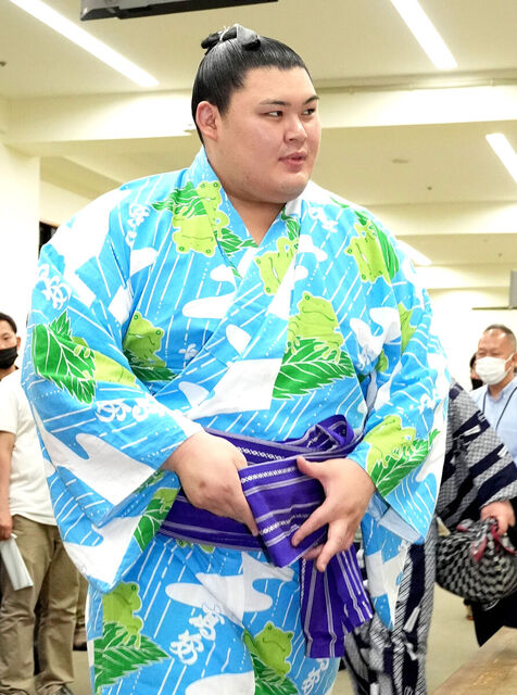 大の里、２場所連続優勝で横綱昇進へ！最速記録も目前