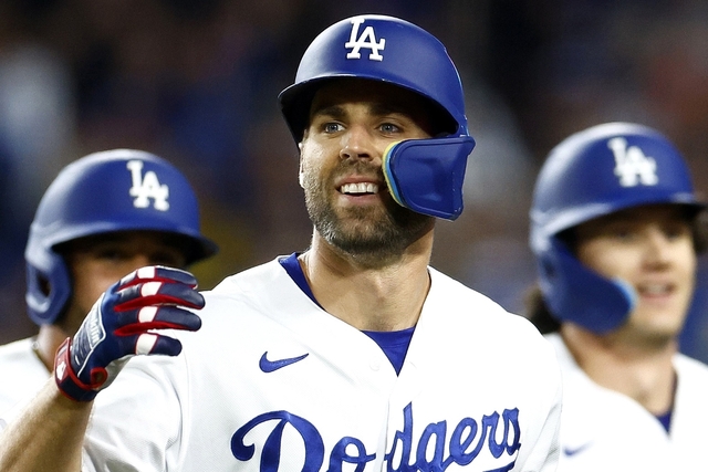 ドジャースの決断：クリス・テイラーの自由契約とその波紋