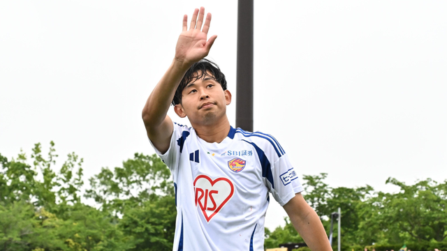 【週末J2ハイライト】仙台が3位浮上、鳥栖・長崎・甲府も連勝で順位アップ｜Jリーグ最新戦況