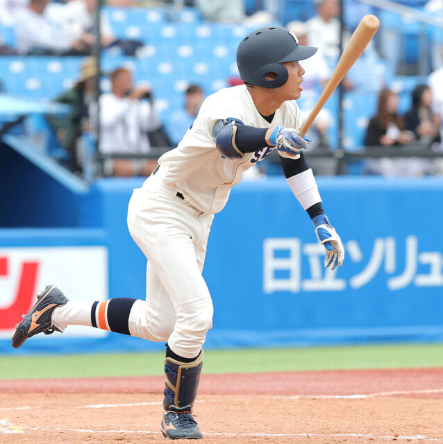 法大・境亮陽が１年生最多タイのシーズン22安打！明大エース左腕から初アーチを放つ