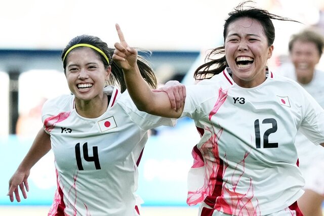 日テレ東京ベレーザの逆転勝利：城福監督の改革と若手選手の躍進
