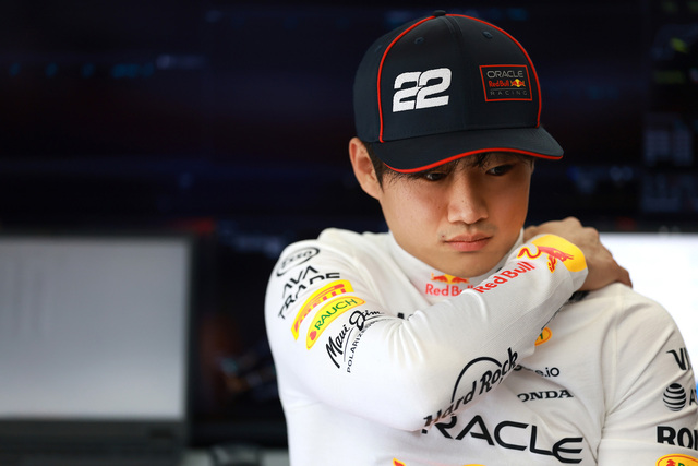 角田裕毅、ピットスタートから10位入賞！ホーナー代表がその奮闘を絶賛