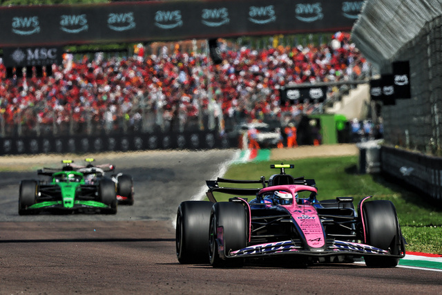フランコ・コラピントのF1参戦継続に潜む条件とブリアトーレの戦略【2025年F1第7戦エミリア・ロマーニャGP】