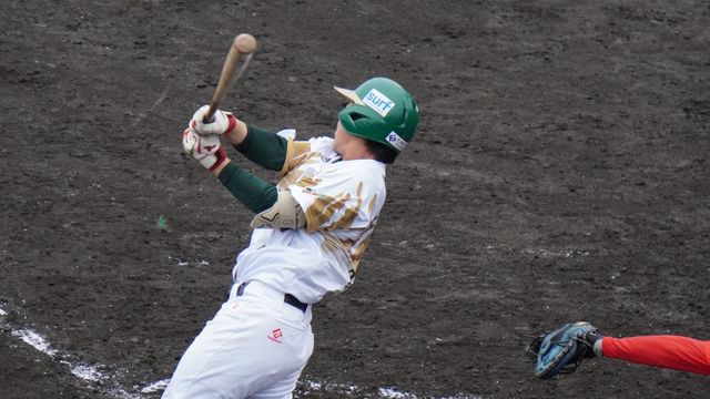 山梨ファイアーウィンズ、埼玉武蔵ヒートベアーズに逆転負け 竹内選手の3ランも実らず