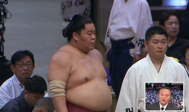 元貴景勝の素顔にファン歓喜！湊川親方のほっこり“照れ笑い”が話題に