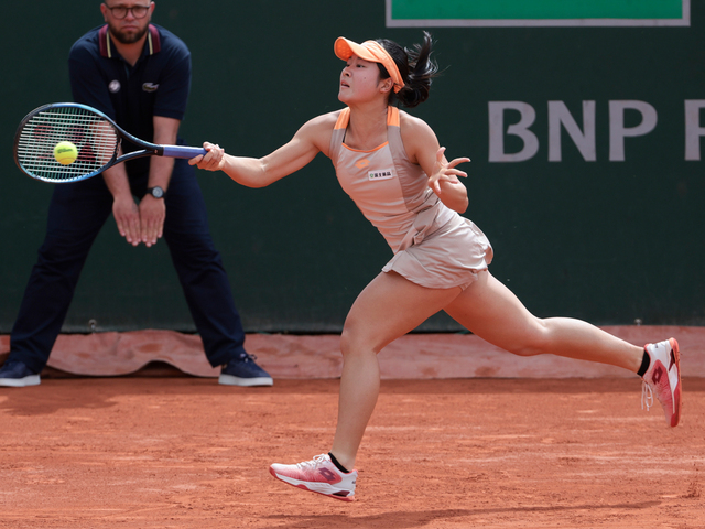 フレンチ・オープン2025：本玉真唯が予選2回戦進出、齋藤咲良は第6シードに敗れる