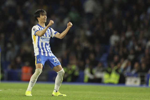 三笘薫がプレミアリーグで日本人初の2桁得点達成！リバプール戦でバースデーゴールを決める