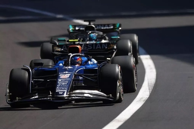 F1モナコGPの戦略的駆け引き：ウイリアムズとメルセデスの舞台裏