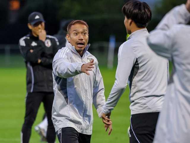 長友佑都の挑戦：若手と共に歩む北中米W杯アジア最終予選
