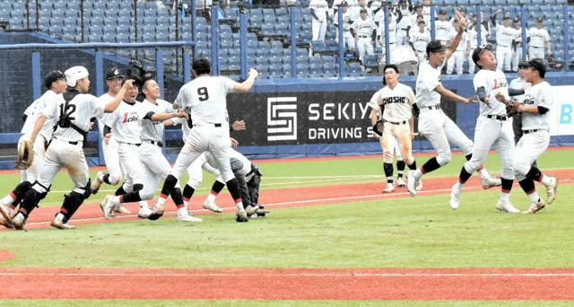 熱血！富山第一が延長死闘の末に13年ぶり頂点 北信越高校野球大会決勝レポート
