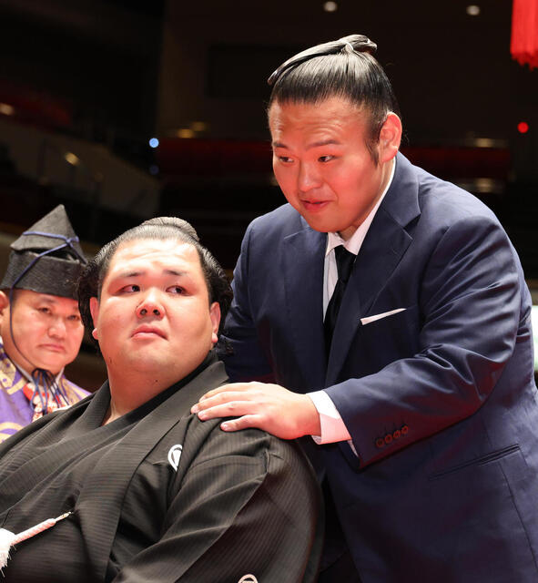 元阿武咲の断髪式に宮城野親方欠席、白鵬杯優勝の縁もモンゴルで式典
