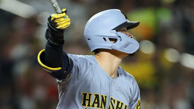 佐藤輝明が5年目で通算100号本塁打達成！42本ペースで量産体制へ