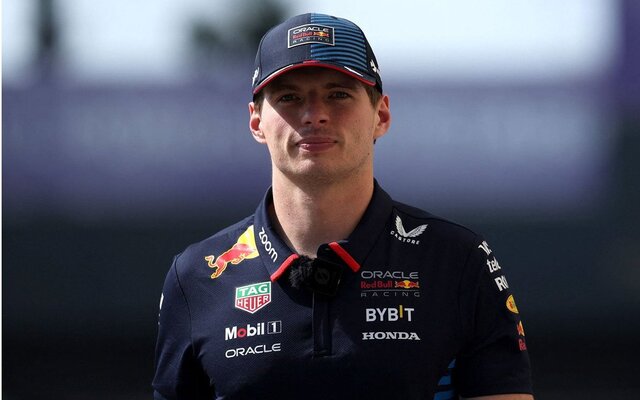 フェルスタッペンの接触事故：失格すべきか？F1ファンの75％が「イエス」と回答
