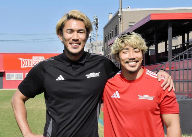 ラグビーリーグワン：山中亮平と山下楽平の新たな挑戦と現役続行の決意