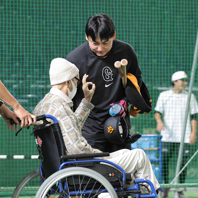 巨人・丸佳浩、長嶋茂雄氏を追悼「信じられない」―FA移籍前の手紙と復活の物語