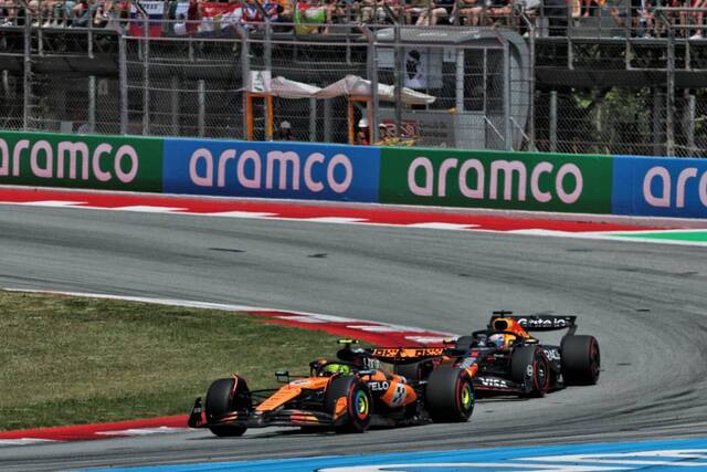 2025年F1スペインGP：マクラーレンとの戦いとドライバーの戦略分析