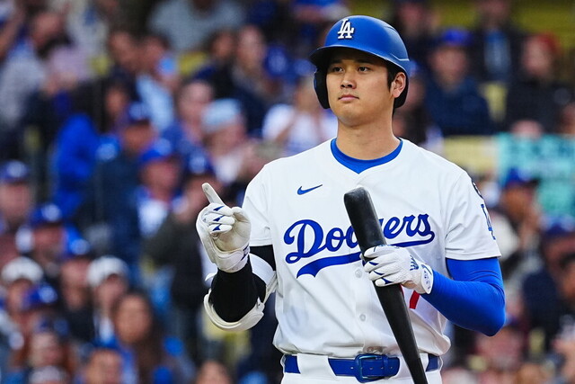 栗山英樹氏がドジャース戦を観戦！大谷翔平との師弟愛とジンクスに注目