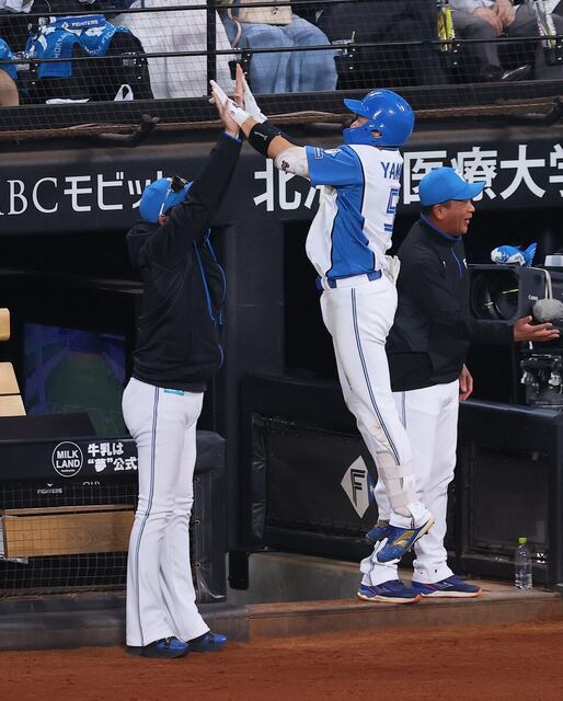 山県秀のプロ初本塁打が日本ハムの勝利を導く！早大Vに勇気と感動を与えた瞬間