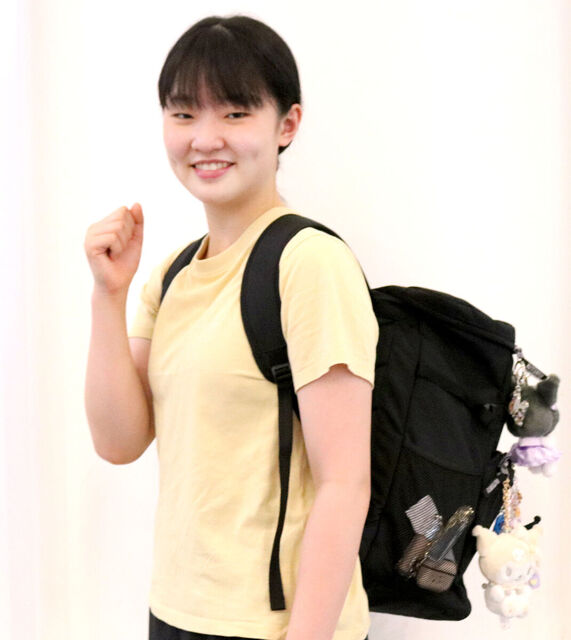 卓球・張本美和、17歳初戦で兄・張本智和と混合ダブルス挑戦！欧州遠征での成長に期待