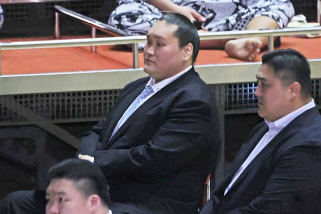 大相撲新時代の幕開け：照ノ富士親方の伊勢ヶ浜継承と宮城野親方の退職