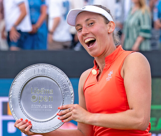 エリーゼ・メルテンスがリベマ・オープンで芝コート初制覇！ツアー10勝目を達成