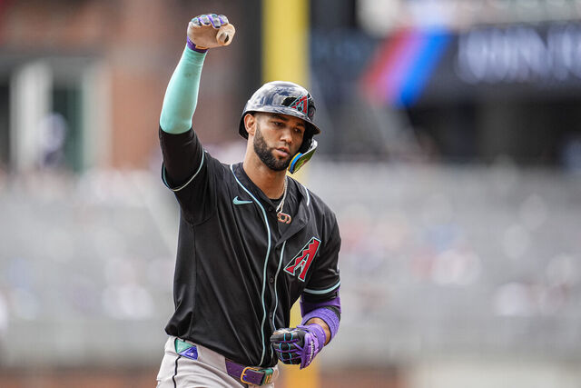 MLB史上最大の逆転劇！Dバックスが9回6点差から劇的勝利
