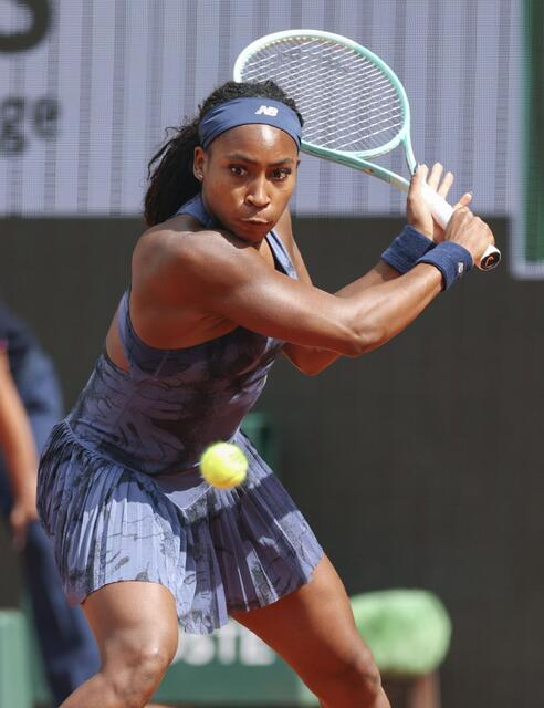 全仏テニス2025：ガウフとボワソンが準々決勝へ、驚きの逆転劇