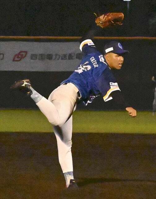 徳島インディゴソックス、6期連続前期優勝！四国アイランドリーグplusで圧巻の勝利