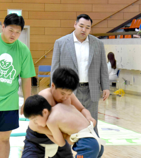 音羽山部屋がわんぱく相撲で未来の力士を育成！元横綱・鶴竜の熱い想い