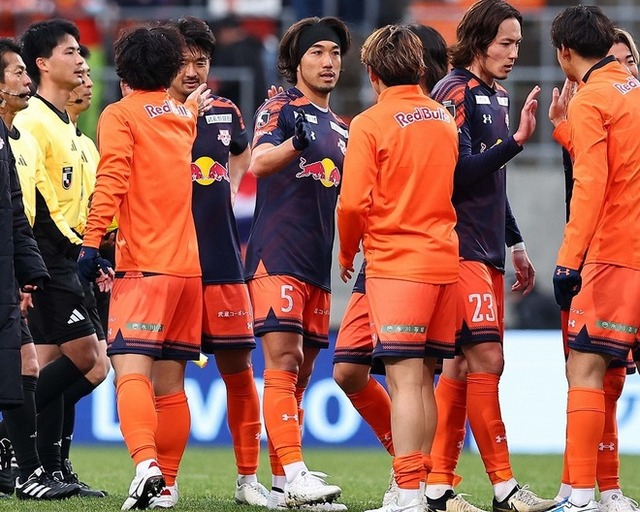 浦上仁騎、北海道コンサドーレ札幌への完全移籍を報告「この選択を正解にできるように突き進みたい」