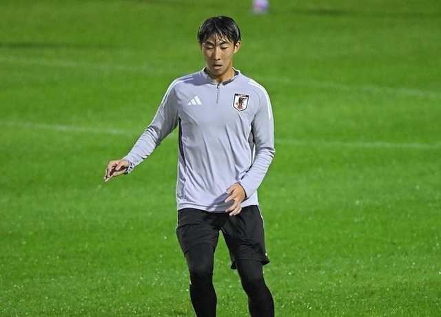 日本代表DF関根大輝の決意：2部降格からの復活を誓う