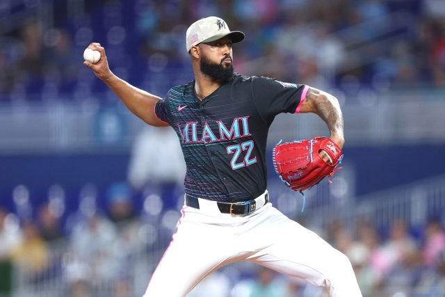 大谷翔平の復活とドジャースの先発投手補強戦略：サイ・ヤング賞投手アルカンタラを巡る議論