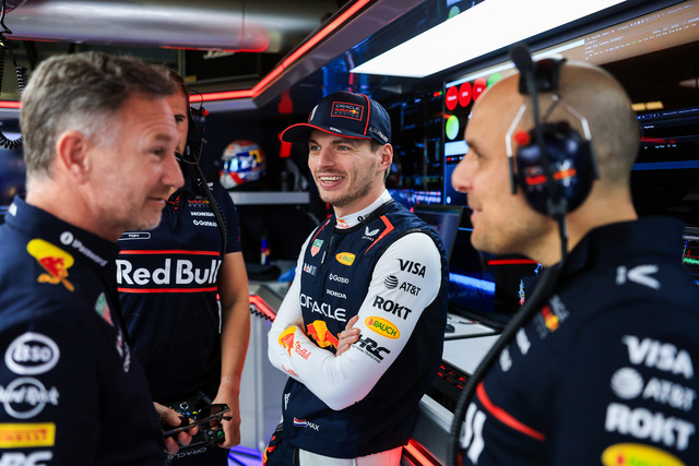 フェルスタッペン、F1スペインGPでのラッセルへの体当たりを謝罪！レッドブルのチーム内での反応と今後の戦略