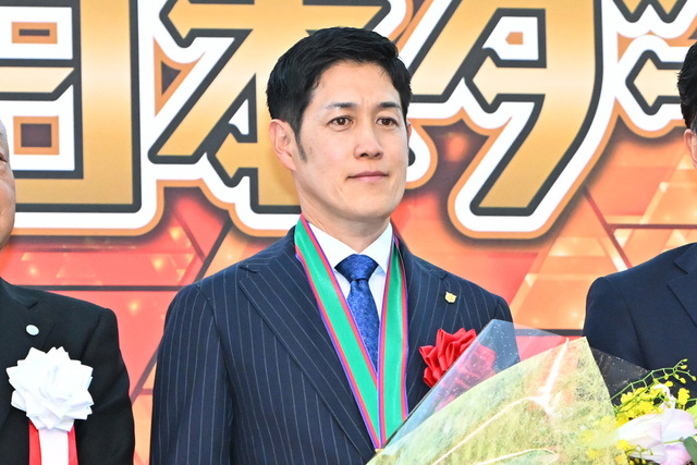 斉藤崇史調教師が日本ダービーを制覇！その挑戦と栄光の軌跡