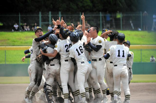 島根高校野球大会2025：開星の総合力が光る、浜田と大社が追撃