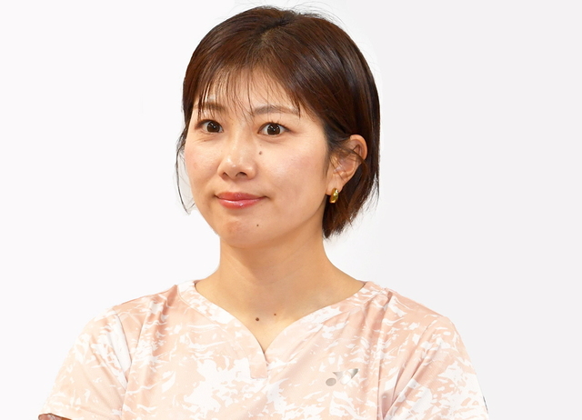 潮田玲子と小椋久美子、伝説のオグシオ再会！バドミントンジャパンオープン2025で感動のツーショット