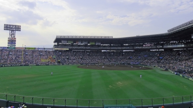 甲子園の未来を考える：7回制導入の是非と高校野球の行方