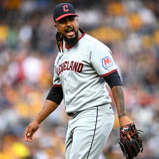 MLB震撼！三连冠救援王因体育赌博疑云被调查，官方声明：8月31日前带薪停职