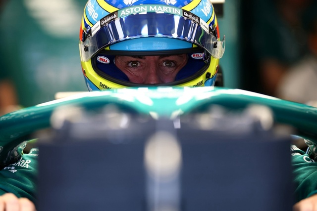 F1オーストリアGP：アロンソの頭脳戦略でボルトレトを抑え込む師弟対決