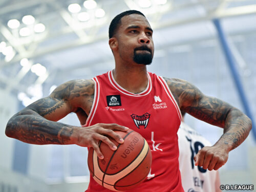 ユージーン・フェルプスが新潟アルビレックスBBに移籍！Bリーグ新シーズンの期待
