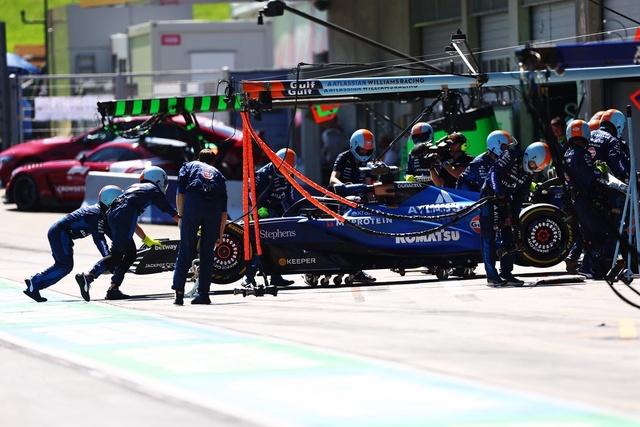 ウイリアムズF1、冷却問題の応急処置でパフォーマンス低下｜2025年シーズンの課題と今後の展望