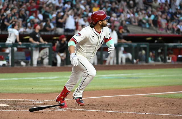 エウヘニオ・スアレスのヤンキース移籍噂に新展開！MLBトレードデッドライン直前の最新情報