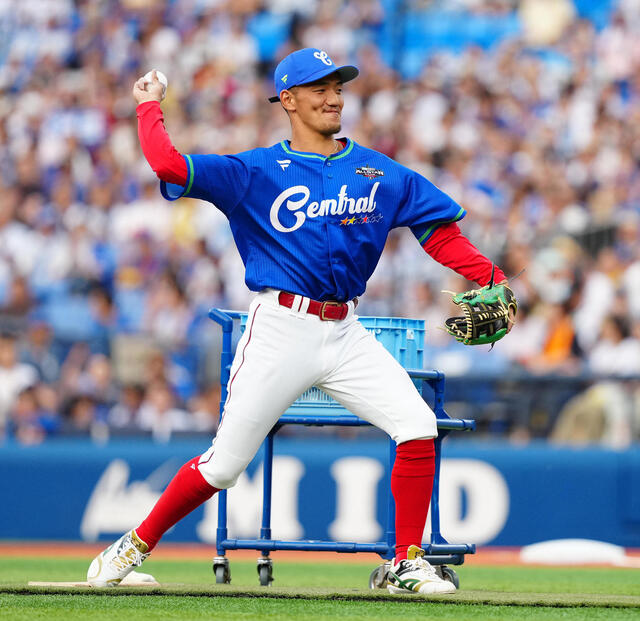 【オールスター2025】広島矢野雅哉が牧秀悟のホームランダービー優勝を支える！投手としてのアシストが光る